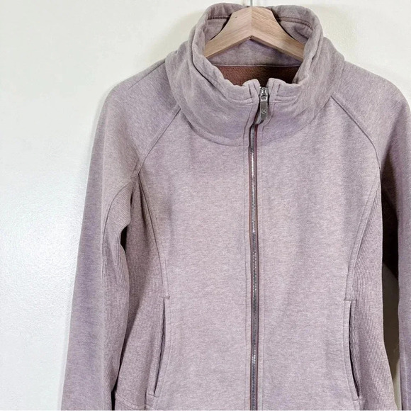 Lululemon Radiant Jacket II Heathered Rose  Color - Picture 10 of 16